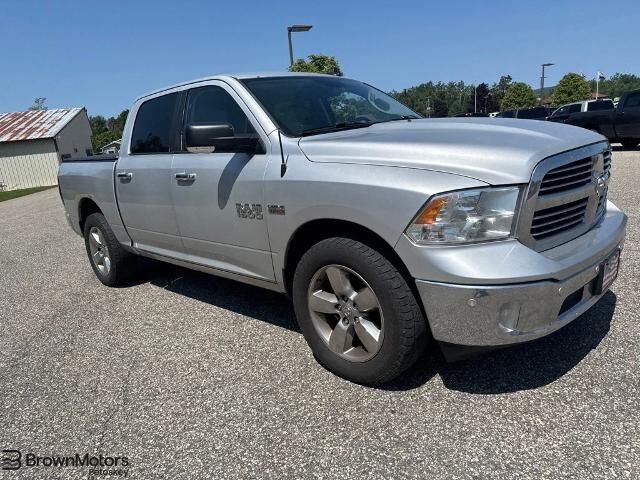 2016 Ram 1500 SLT — photo 1 of 11