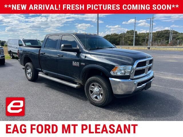 2018 Ram 2500 Tradesman — photo 1 of 12
