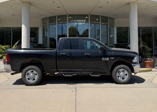 2016 Ram 2500 Tradesman — photo 1 of 4