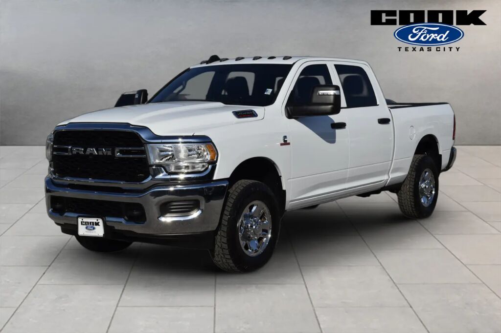 2024 Ram 2500 Tradesman — photo 1 of 13