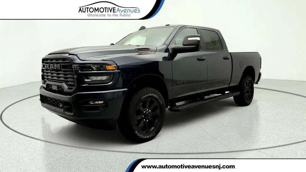 2025 Ram 2500 Big Horn — photo 1 of 4