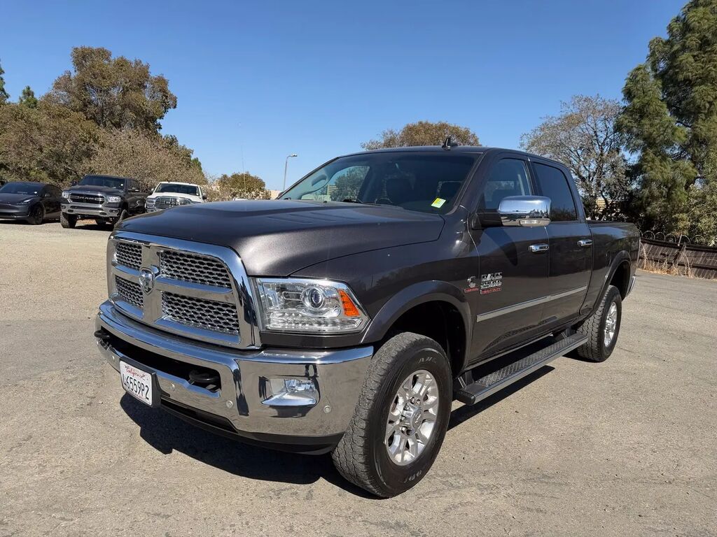 2018 Ram 2500 Laramie — photo 1 of 12