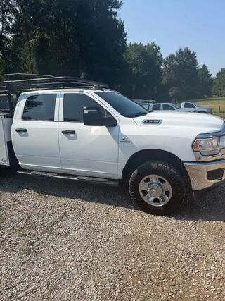 2024 Ram 2500 Tradesman — photo 1 of 32