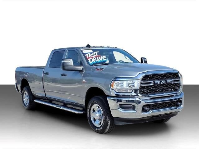 2024 Ram 2500 Tradesman — photo 1 of 13