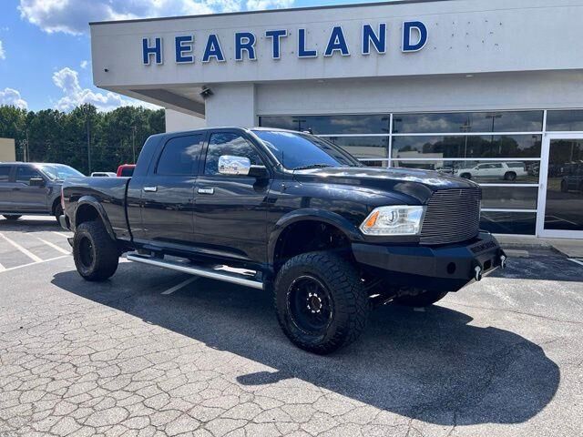 2016 Ram 2500 Laramie — photo 1 of 36