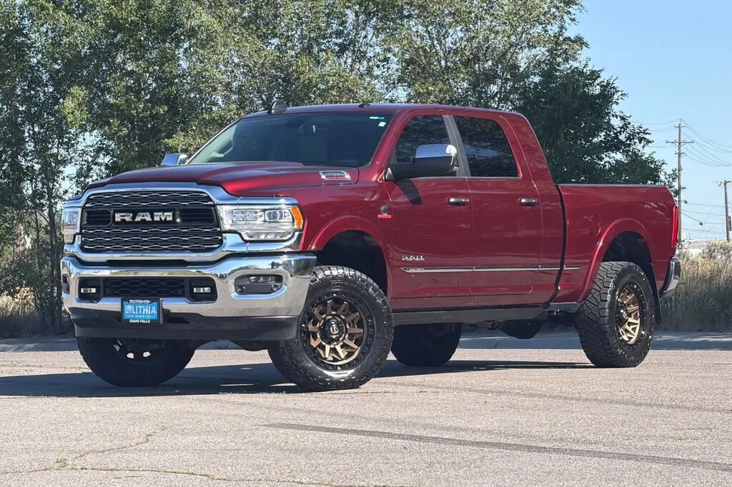 2022 Ram 2500 Limited — photo 1 of 13