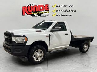 2022 Ram 3500 Chassis Cab Tradesman