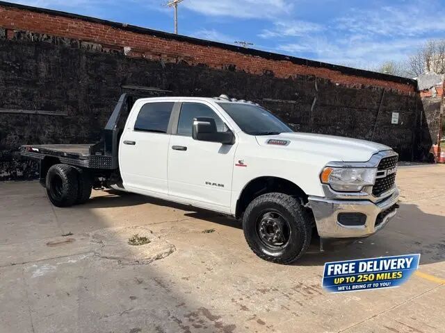 2024 Ram 3500 Tradesman — photo 1 of 13