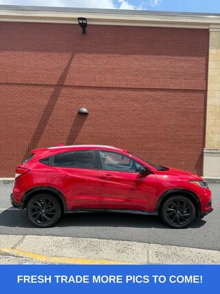 2022 Honda HR-V AWD SPORT — photo 1 of 7