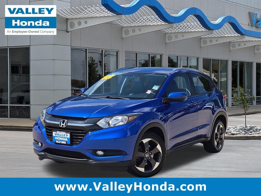 2018 Honda HR-V EX-L w/Navi — photo 1 of 13
