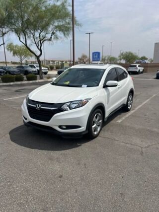 2016 Honda HR-V AWD EX-L Navi — photo 1 of 7