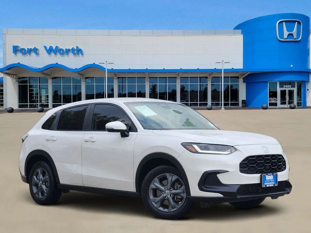 2026 Honda HR-V LX — photo 1 of 13