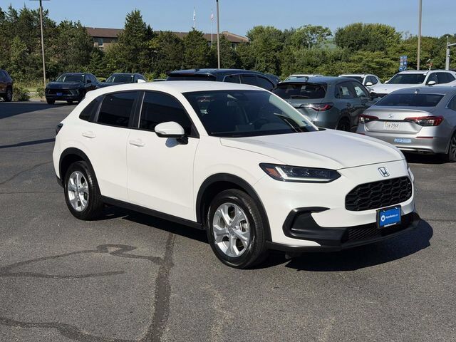 2025 Honda HR-V 2WD LX — photo 1 of 7