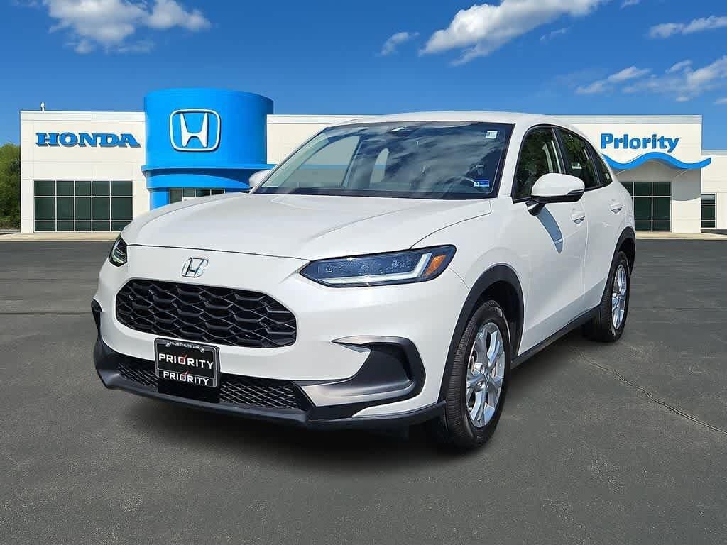 2023 Honda HR-V LX — photo 1 of 17