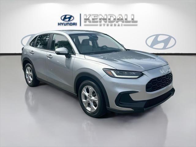 2023 Honda HR-V LX — photo 1 of 13