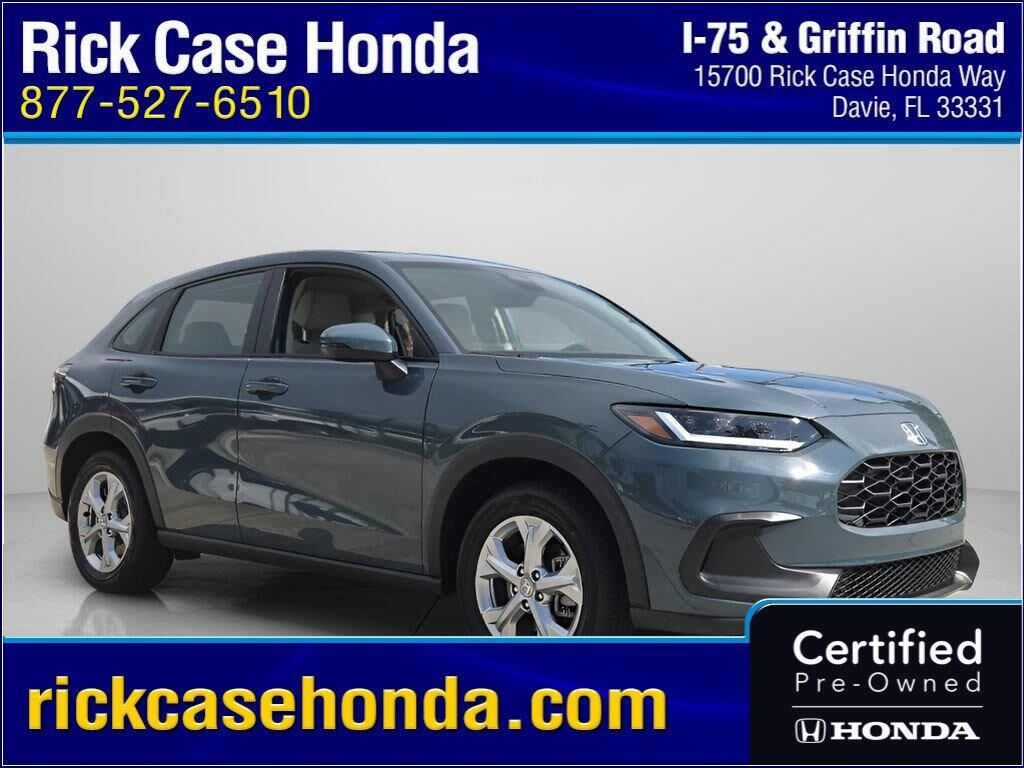 2025 Honda HR-V LX — photo 1 of 13