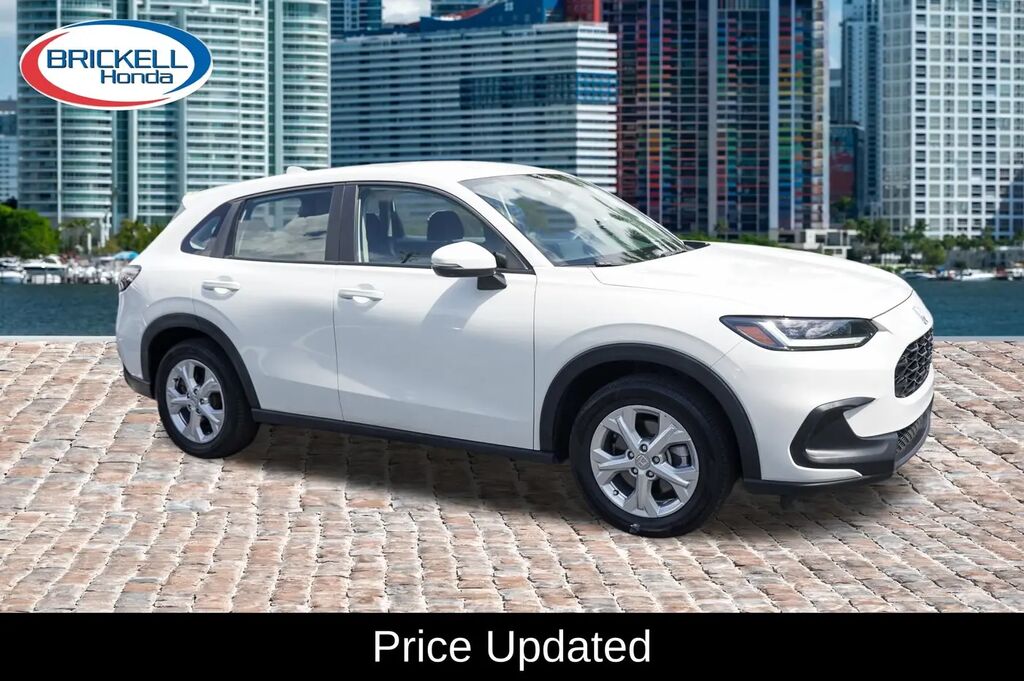 2023 Honda HR-V LX — photo 1 of 17