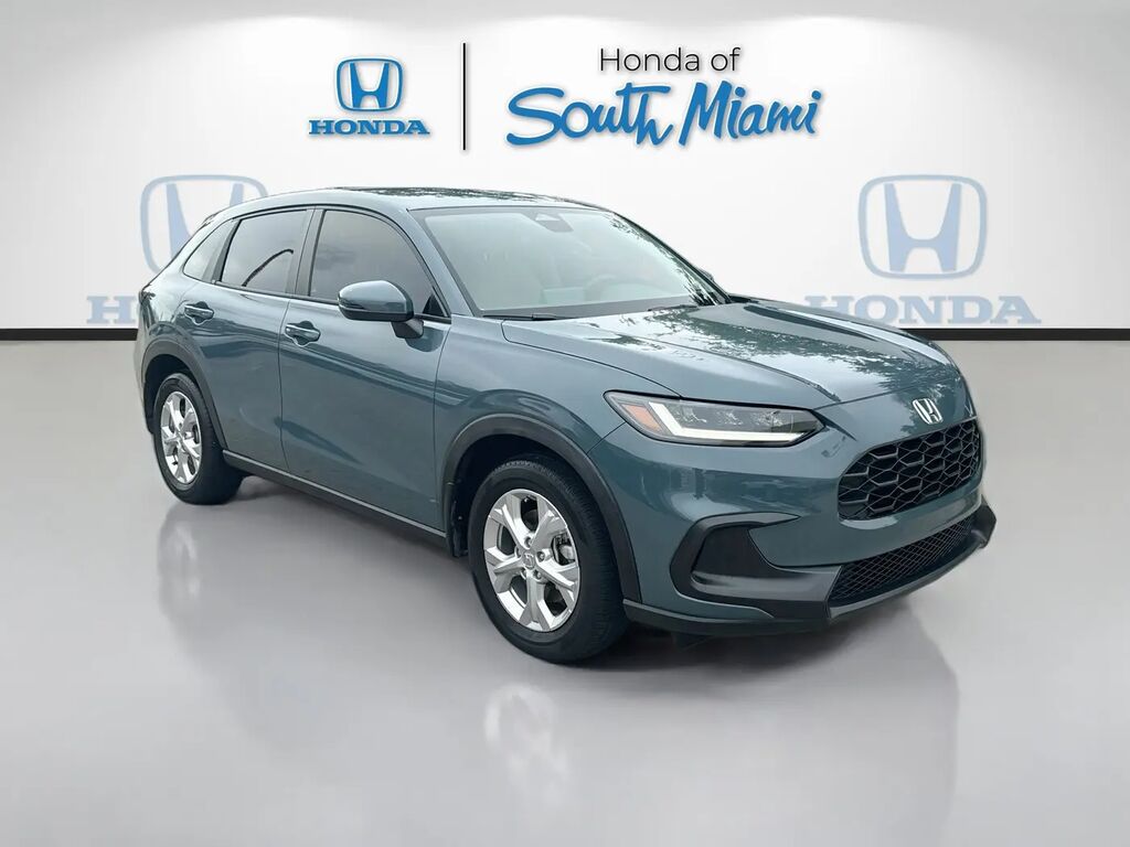 2025 Honda HR-V LX — photo 1 of 13