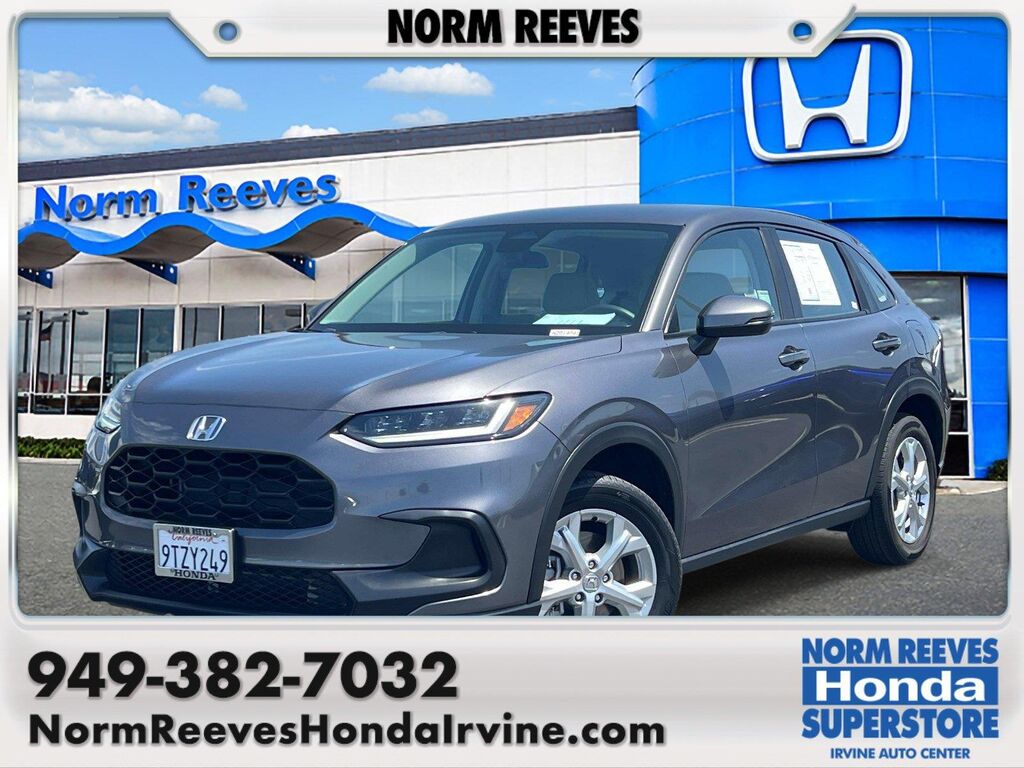 2025 Honda HR-V LX — photo 1 of 13
