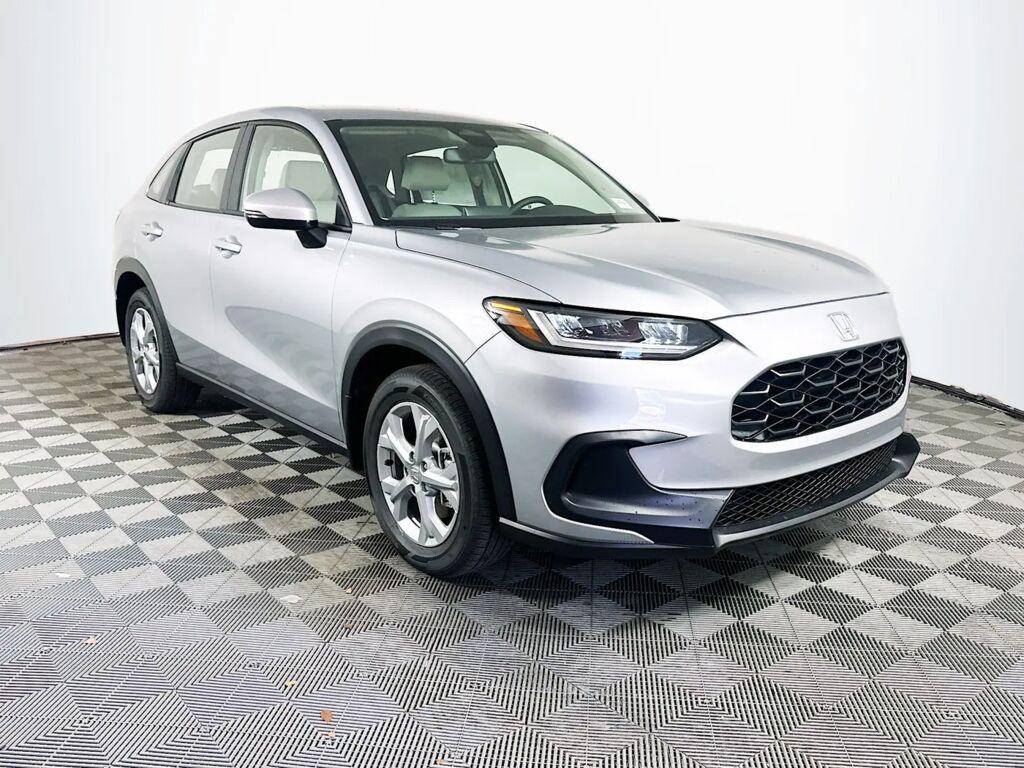 2025 Honda HR-V LX — photo 1 of 13