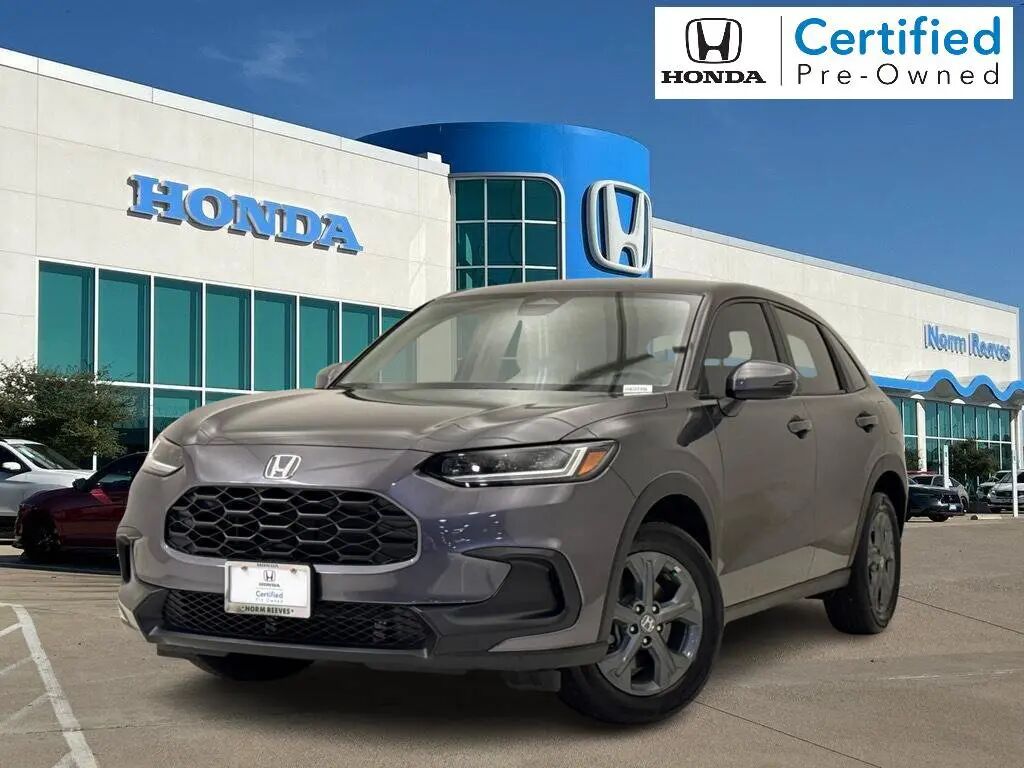 2026 Honda HR-V LX — photo 1 of 13