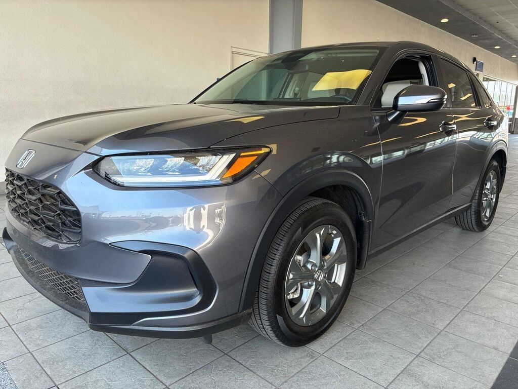 2026 Honda HR-V LX — photo 1 of 16