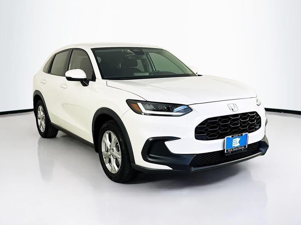 2024 Honda HR-V LX — photo 1 of 7