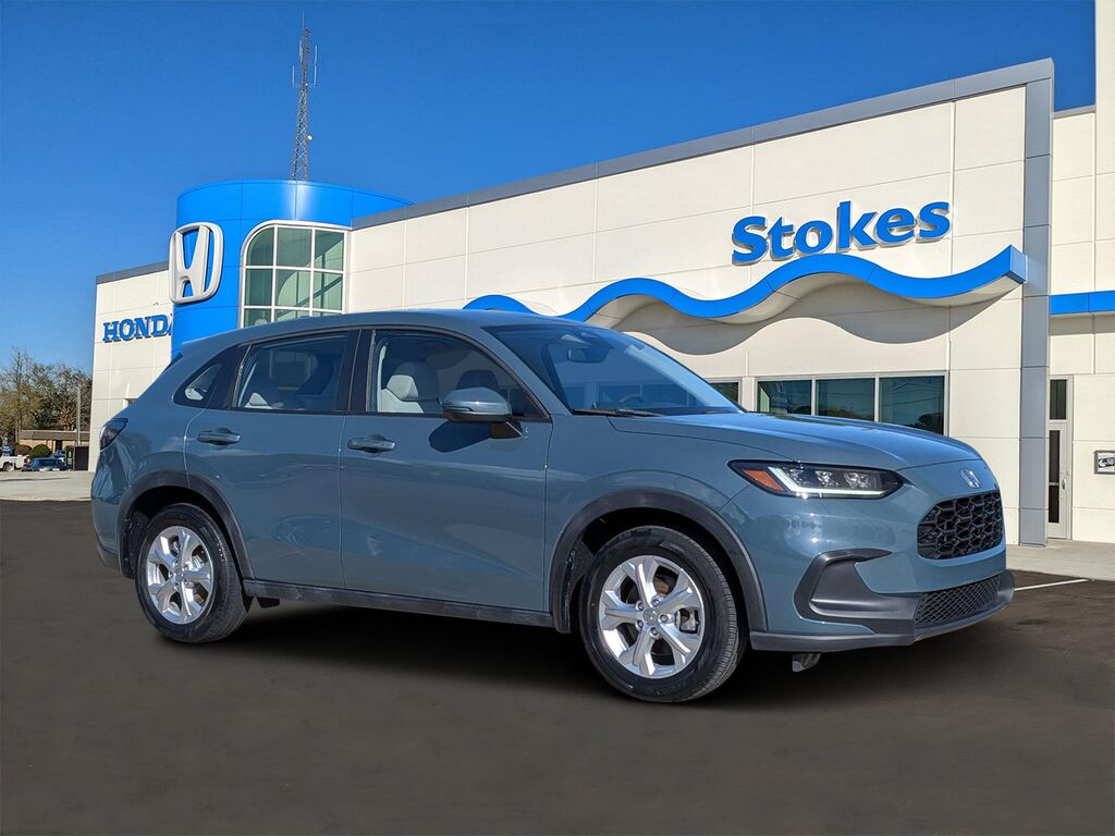 2024 Honda HR-V LX — photo 1 of 13