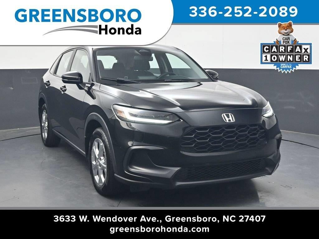 2025 Honda HR-V LX — photo 1 of 13