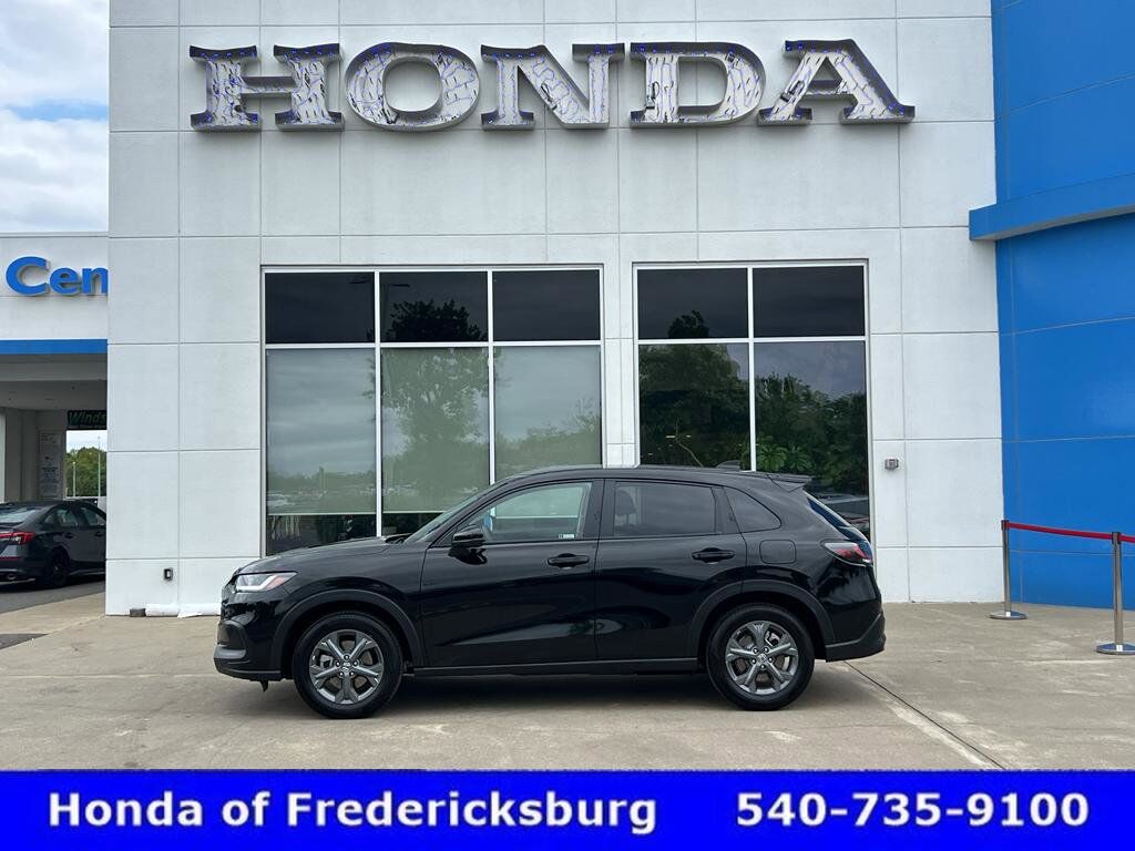 2026 Honda HR-V 2WD LX — photo 1 of 7