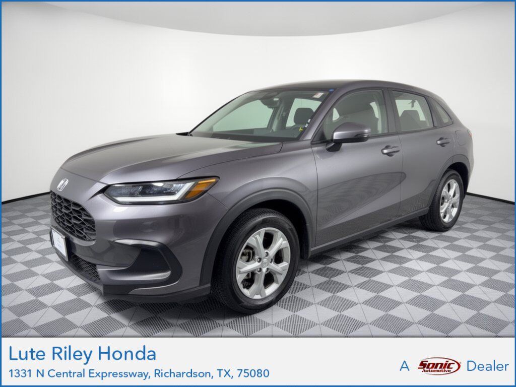 2025 Honda HR-V 2WD LX — photo 1 of 7