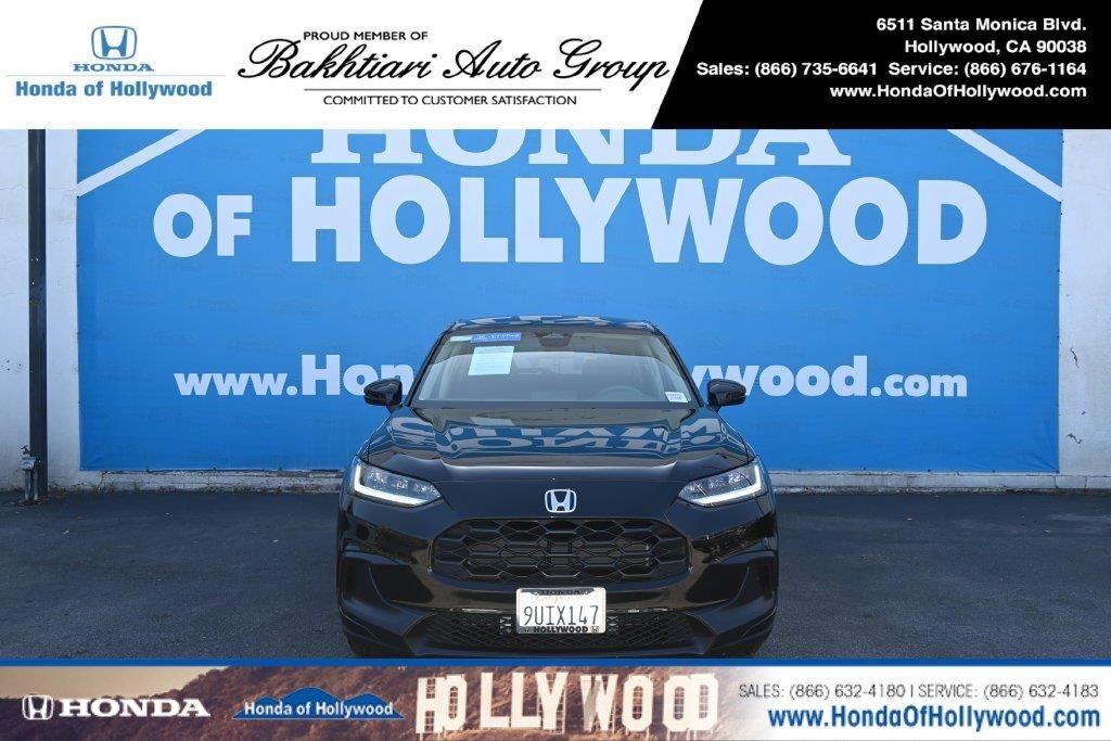 2026 Honda HR-V LX — photo 1 of 13