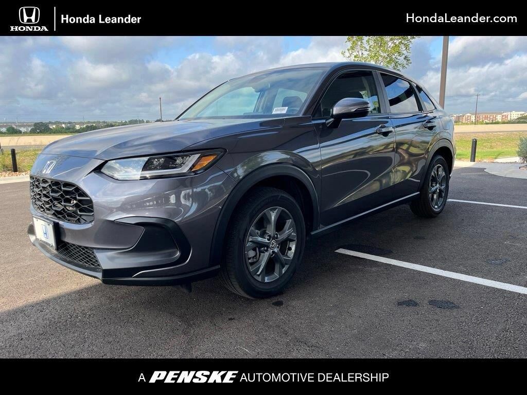 2026 Honda HR-V LX — photo 1 of 13