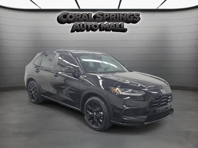 2025 Honda HR-V Sport — photo 1 of 26