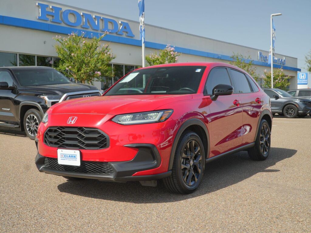 2025 Honda HR-V Sport — photo 1 of 13