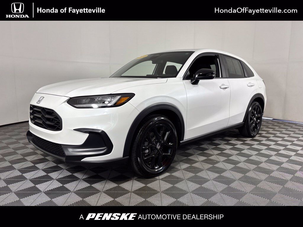 2025 Honda HR-V 2WD SPORT — photo 1 of 7