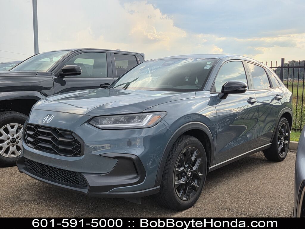 2025 Honda HR-V 2WD SPORT — photo 1 of 7