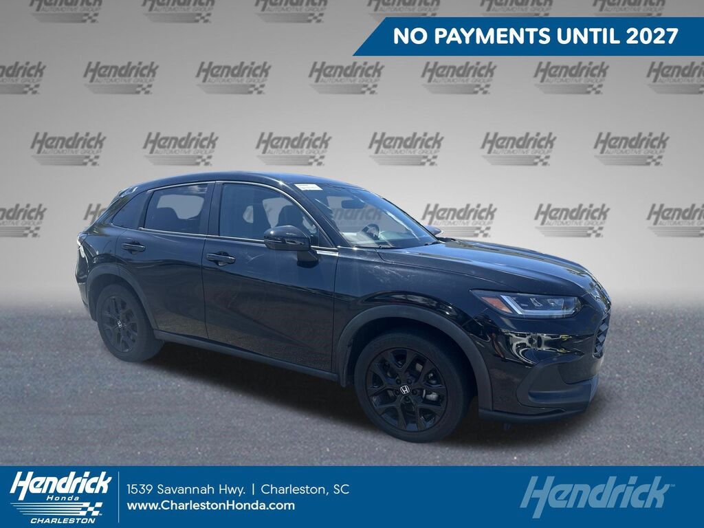 2023 Honda HR-V Sport — photo 1 of 11