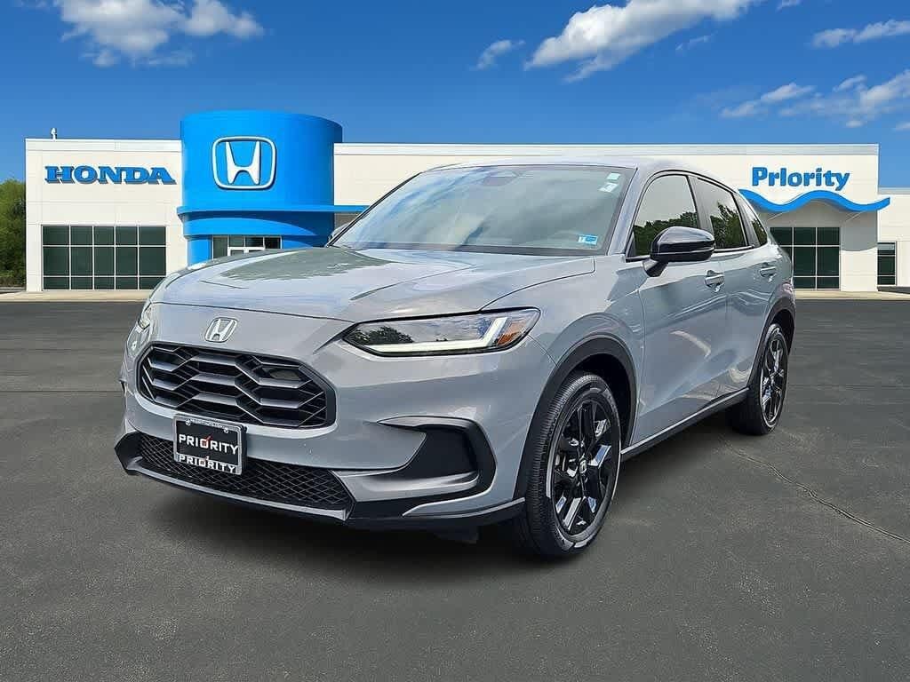 2024 Honda HR-V — photo 1 of 13
