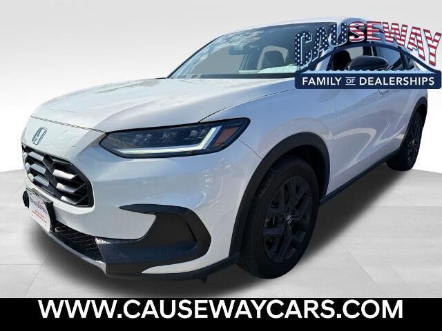 2025 Honda HR-V Sport — photo 1 of 3