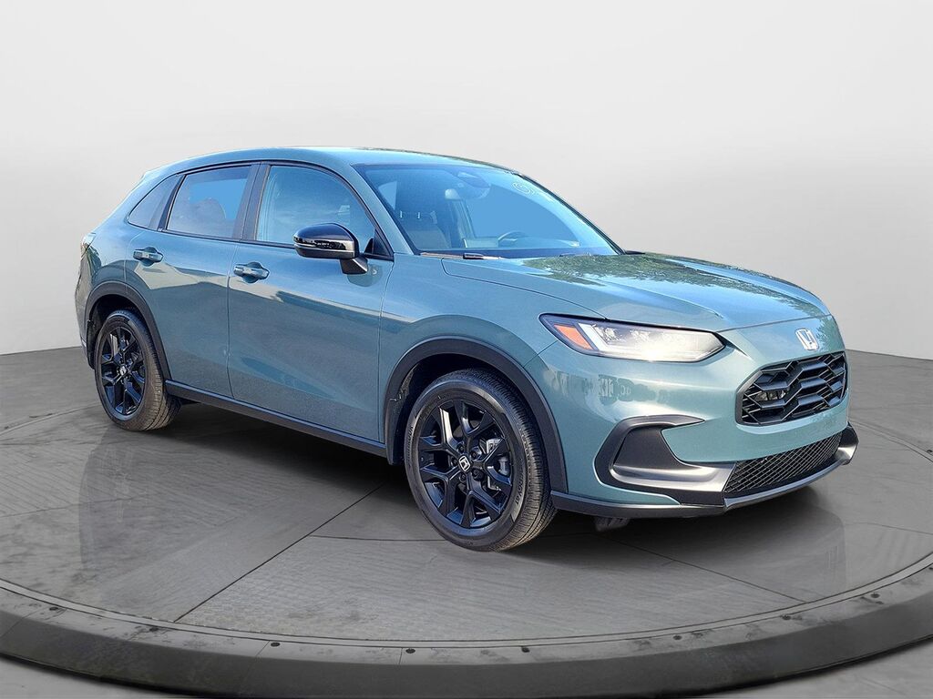 2025 Honda HR-V Sport — photo 1 of 13