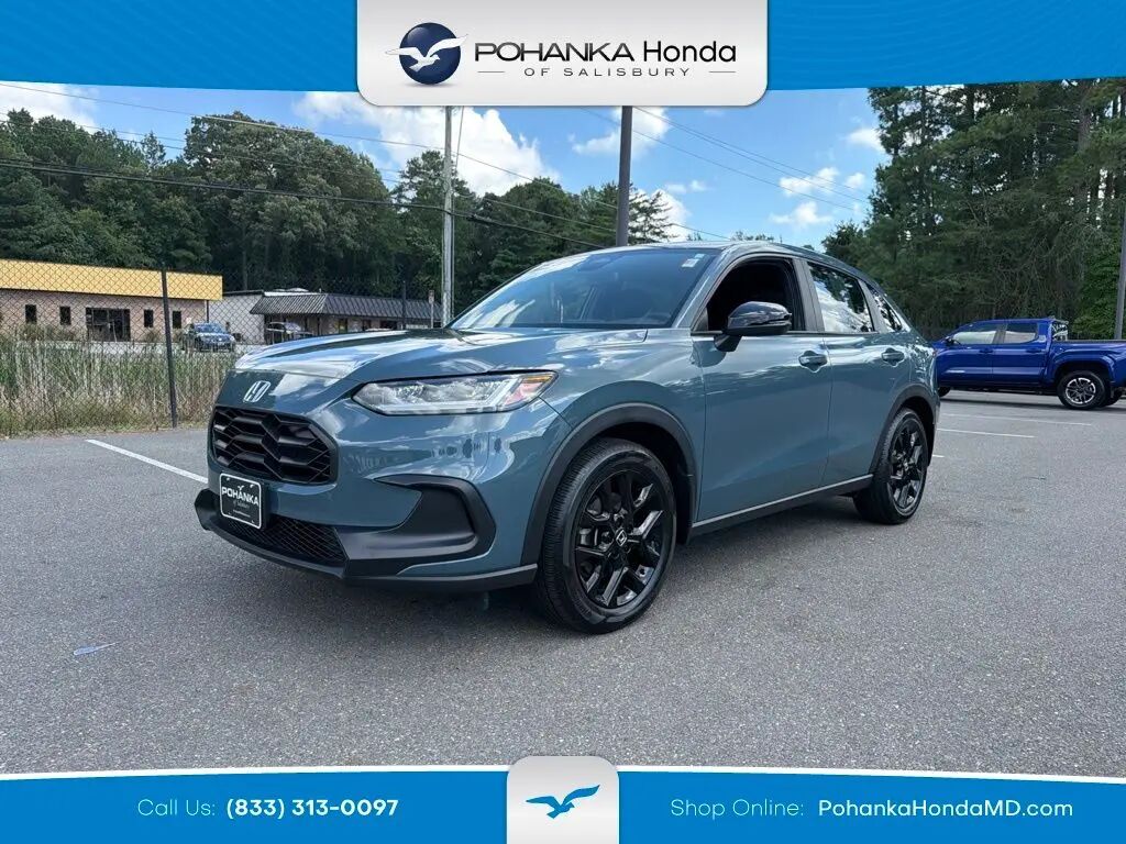 2025 Honda HR-V Sport — photo 1 of 13