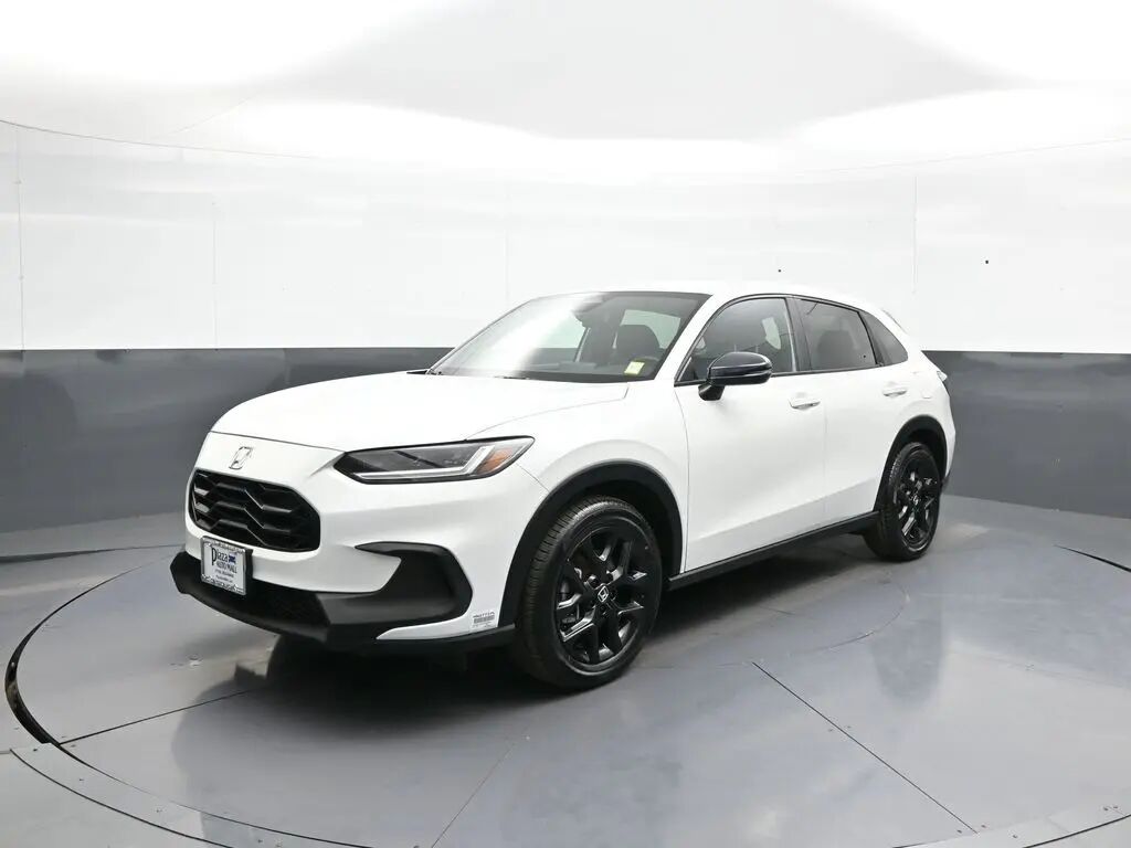 2025 Honda HR-V Sport — photo 1 of 3