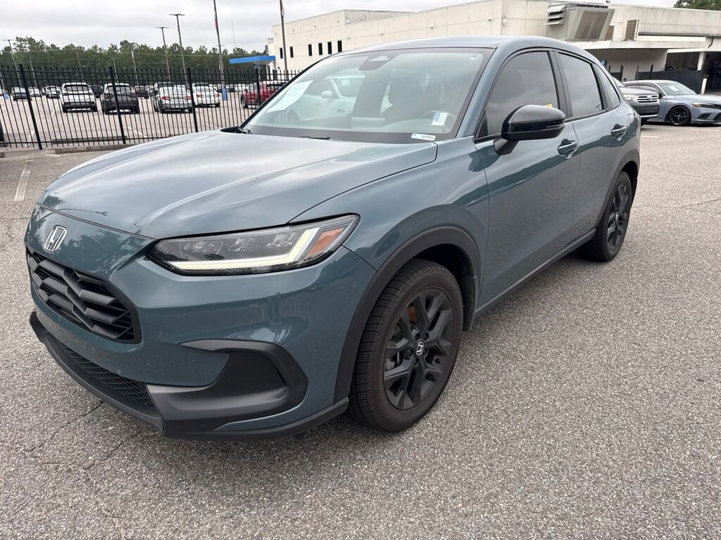 2025 Honda HR-V Sport — photo 1 of 20