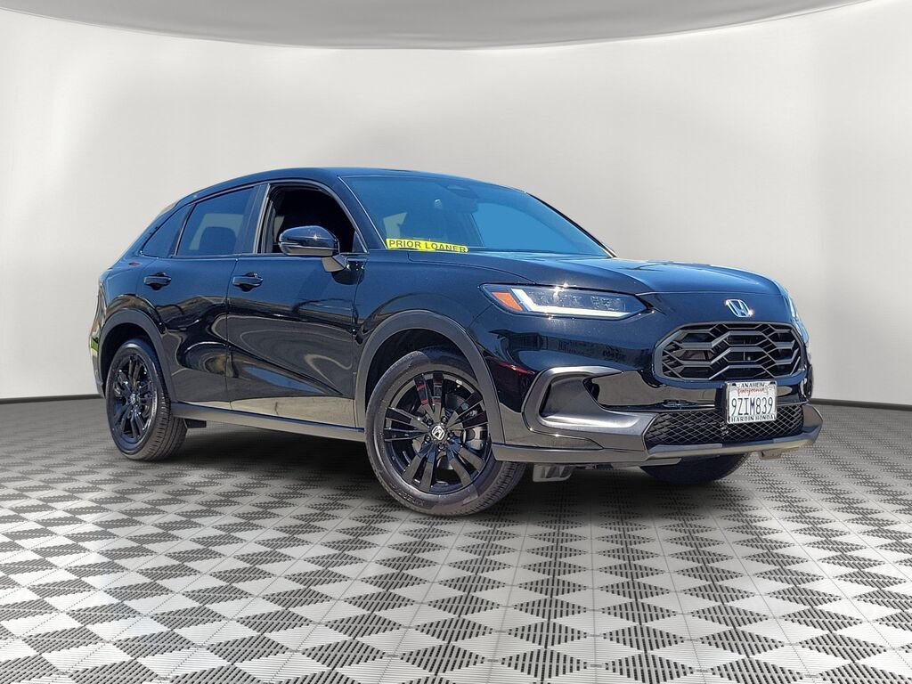 2027 Honda HR-V Sport — photo 1 of 13
