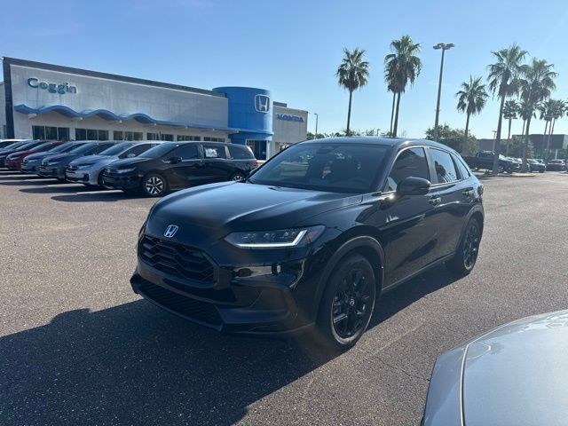 2025 Honda HR-V 2WD SPORT — photo 1 of 7