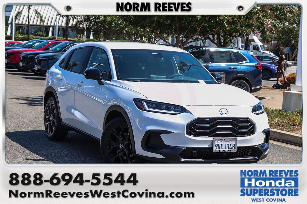 2025 Honda HR-V 2WD SPORT — photo 1 of 6