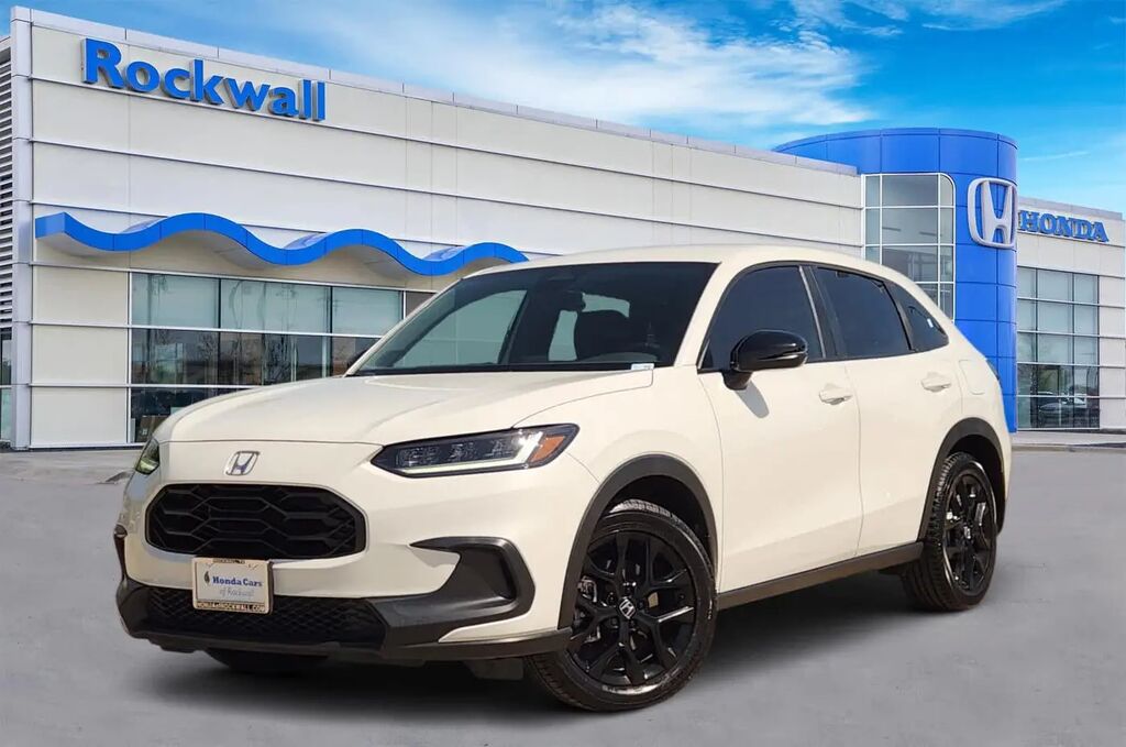 2024 Honda HR-V Sport — photo 1 of 13