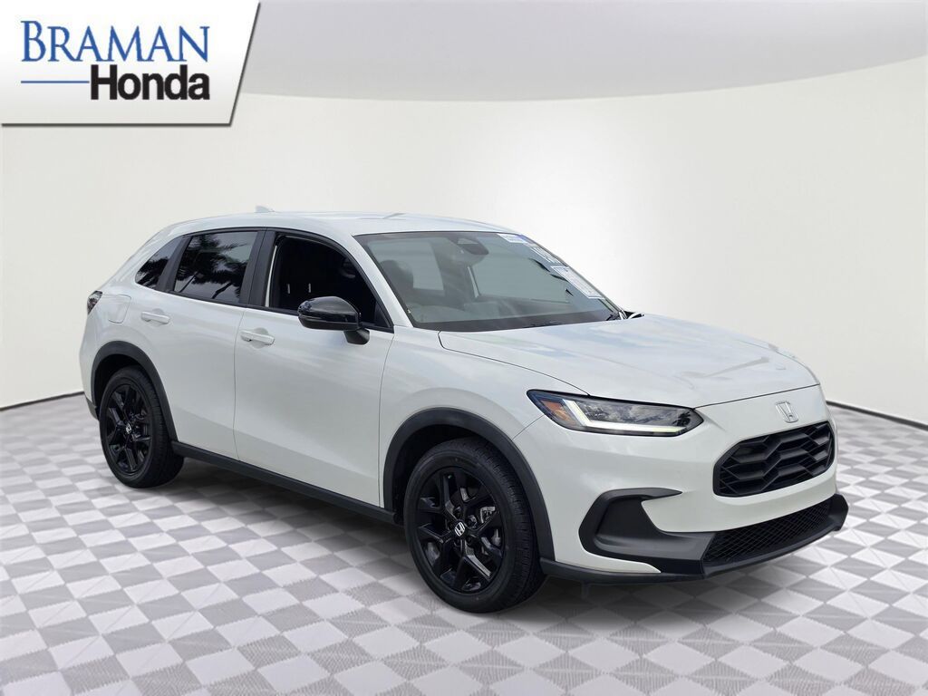 2024 Honda HR-V Sport — photo 1 of 12