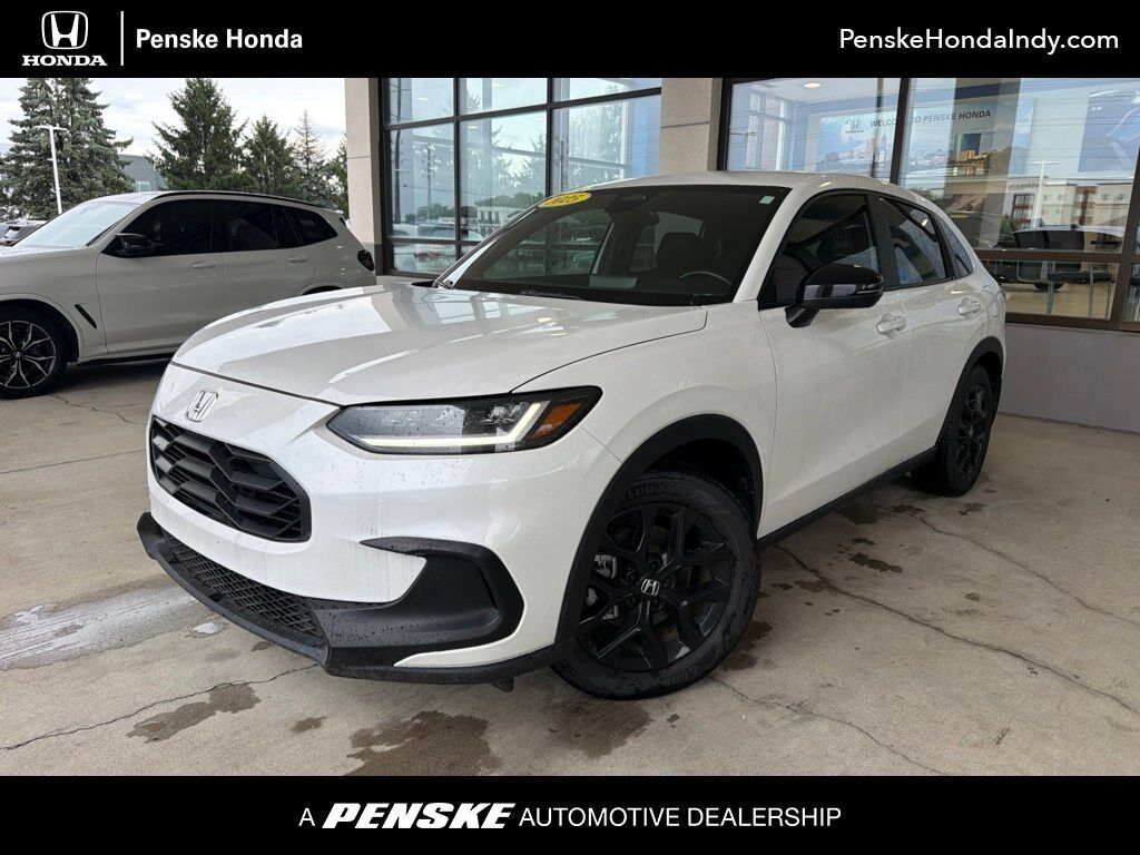 2025 Honda HR-V 2WD SPORT — photo 1 of 7